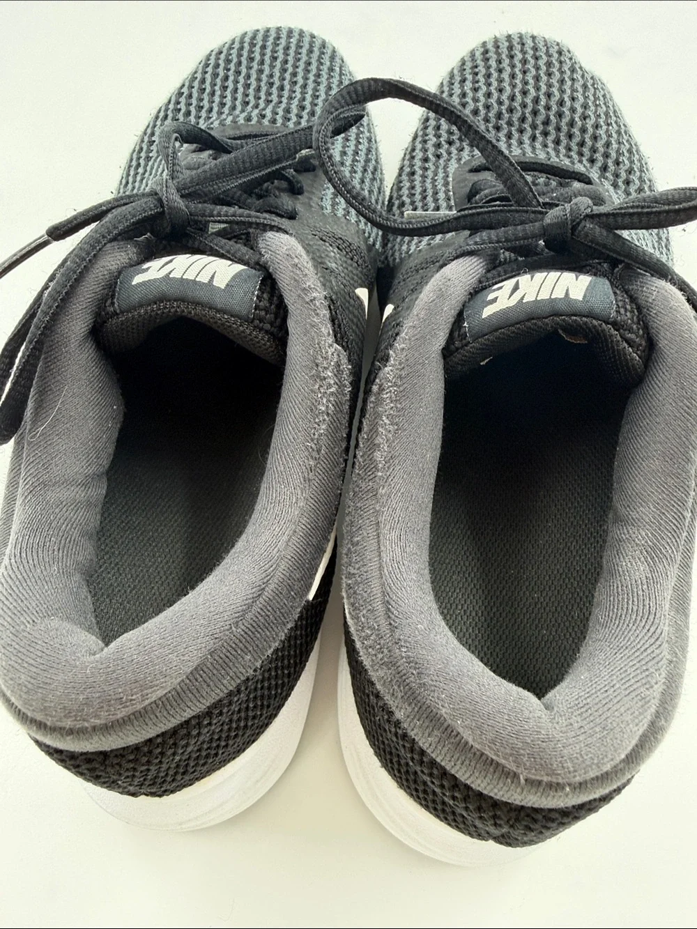 Nike Women's Size 8.0 Revolution 4 Running Shoes  Black/White-Anthracite